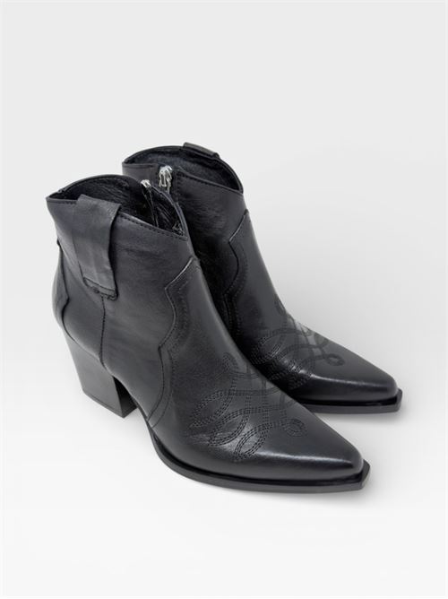  IL LACCIO | MARA05LLAVATONERO